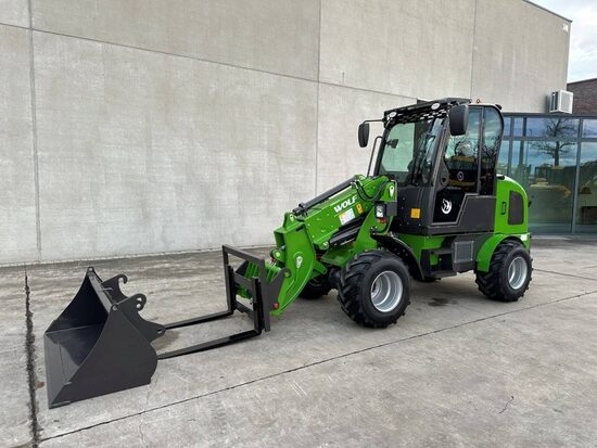 Radlader Wolf MINI 780